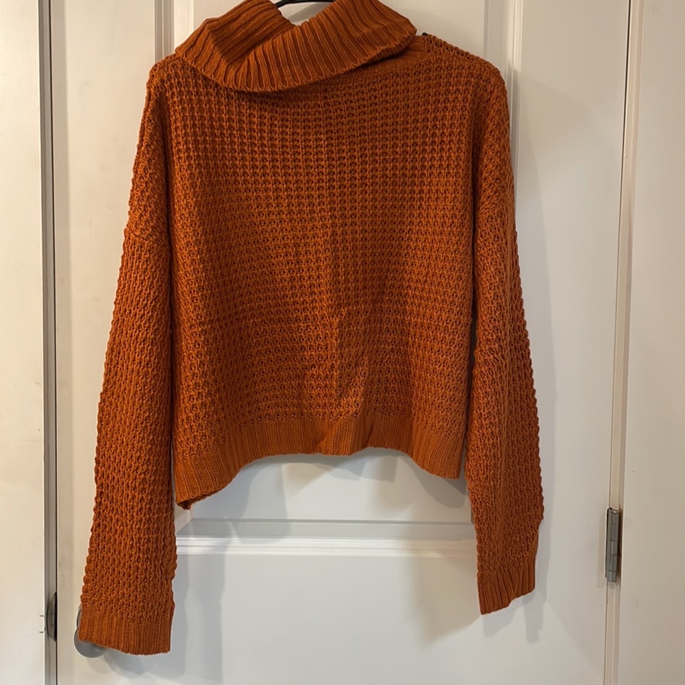 Sweater - Picture 2 of 2